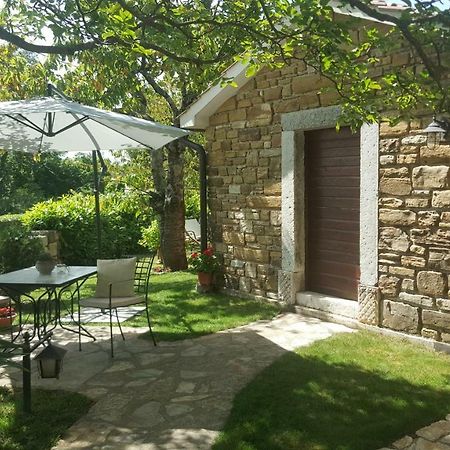Studio Apartment Cami - Cottage With A Soul Gracisce ภายนอก รูปภาพ