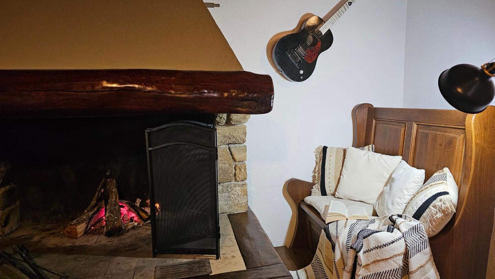 Studio Apartment Cami - Cottage With A Soul Gracisce ภายนอก รูปภาพ
