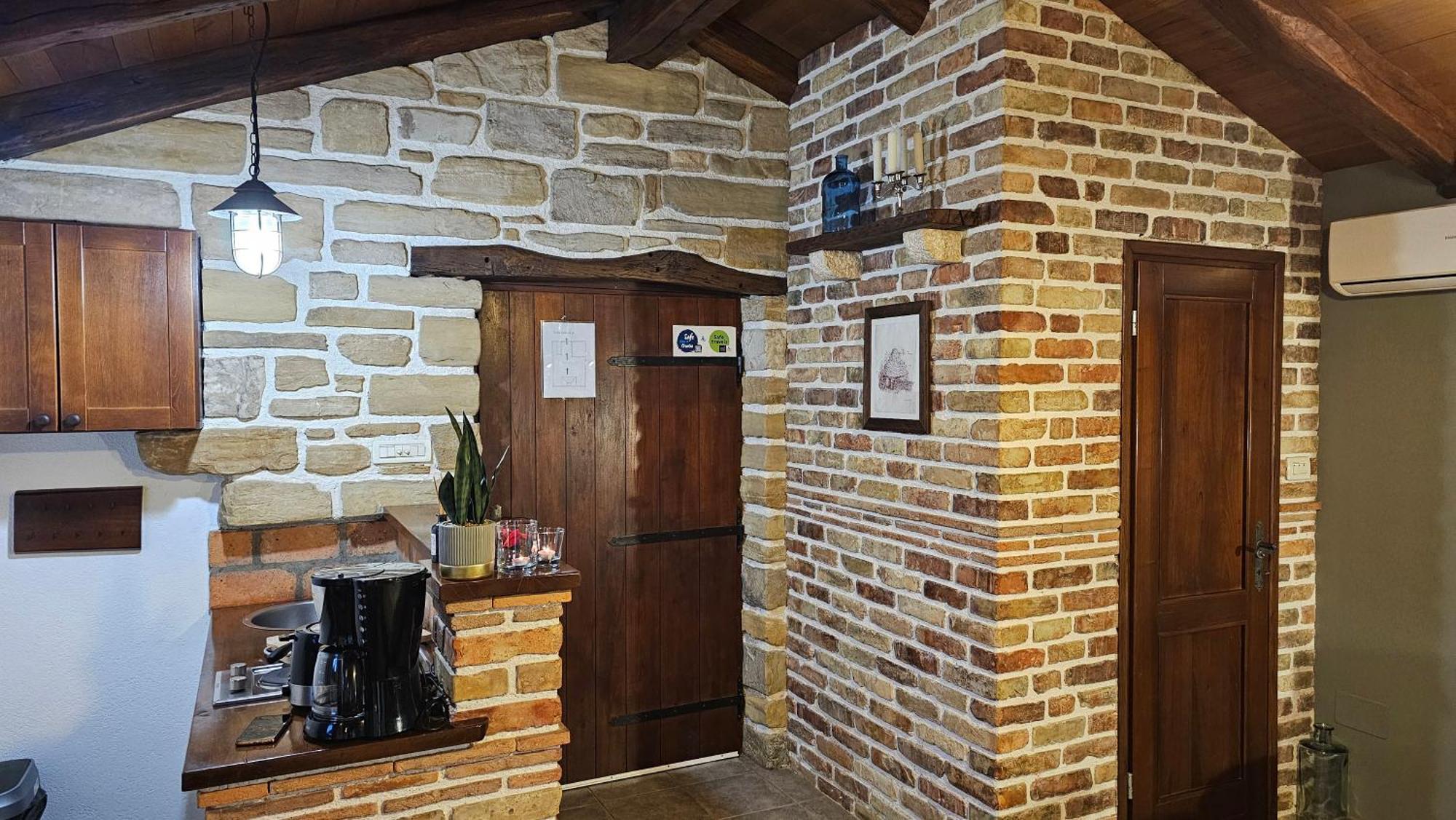 Studio Apartment Cami - Cottage With A Soul Gracisce ภายนอก รูปภาพ